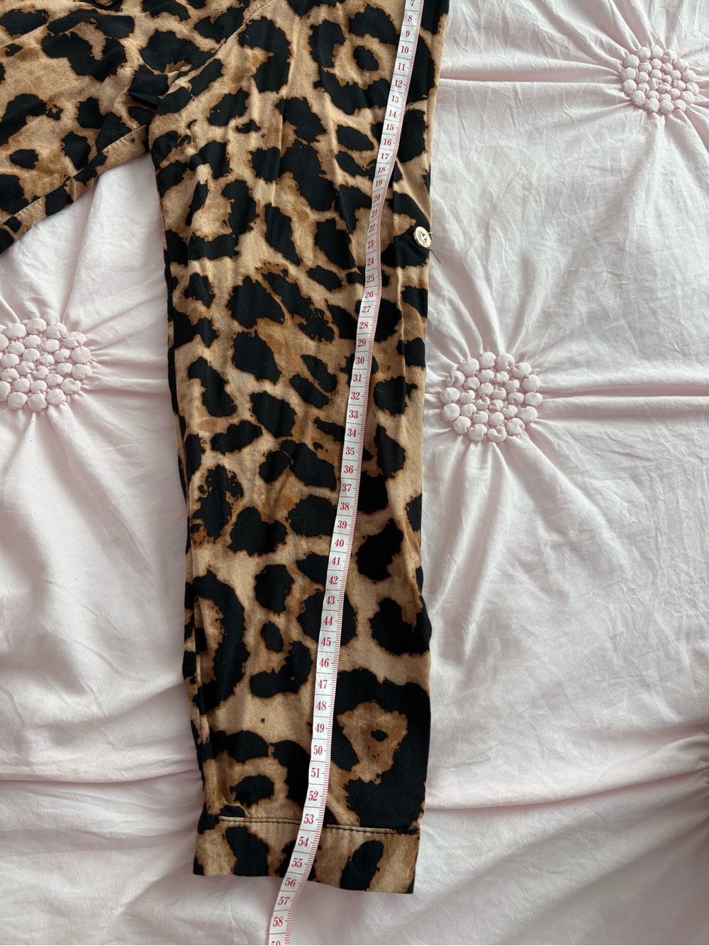 Trendy Leopard Print Shirt – 100% Viscose | Vintage Style, size M-L - Picture 4 of 10